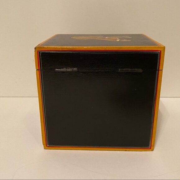 INDIA BOX HANDMADE BLACK PAINTED HINGED CLASP GOLD TIGER GREEN TREE HOME STORAGE - Picture 4 of 9